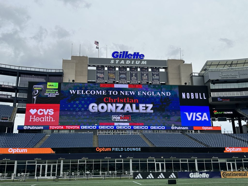 New England recibió a Christian Gonzalez este viernes. (Foto: CLNS)