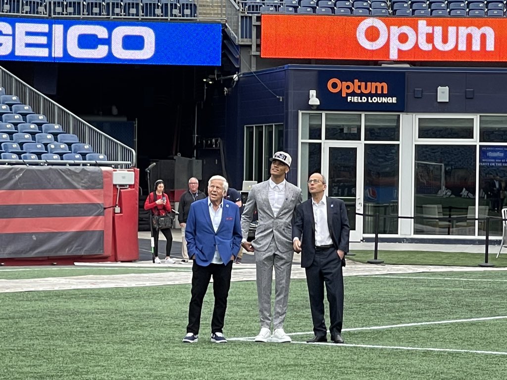 Primera vez de Christian Gonzalez en Gillette Stadium como jugador de los Patriots. (Foto: ABC 6)